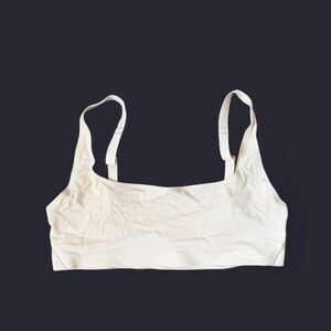 Lululemon Wundermost Ultra-Soft Nulu Scoop Neck Bra - Sheer Oak - Size 6